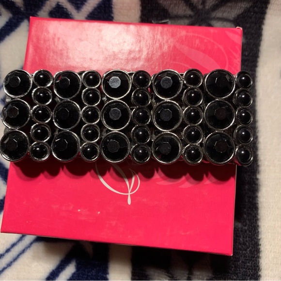 Premier Designs Black to Basic Stretch Bracelet EUC - Picture 4 of 4